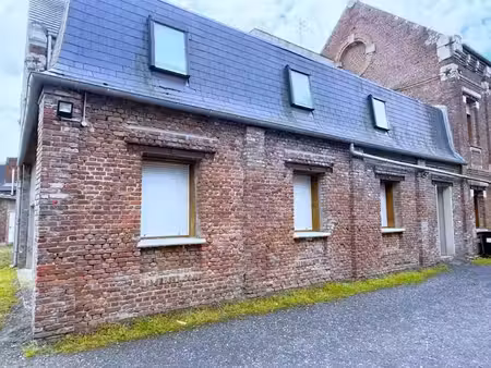 location appartement 4 pièces 123.88 m² à danizy (02800)  890 €