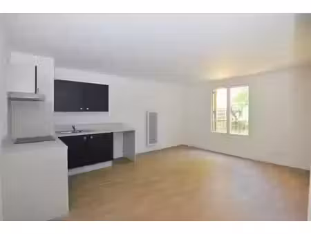 location appartement 2 pièces 54.3 m² à castelnau-le-lez (34170)  967 €