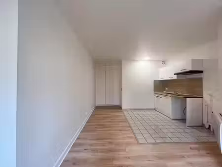 location appartement 1 pièce 25.04 m² à saint-michel-sur-orge (91240)  589 €