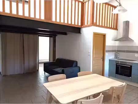location meublée appartement 3 pièces 68 m² à ales (30100)  575 €