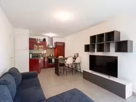 location meublée appartement 2 pièces 41.67 m² à cenon (33150)  800 €