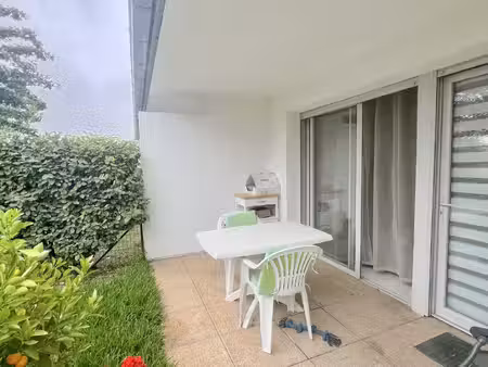 appartement 2 pièces de 42 6 m2 terrasse jardin et garage ve