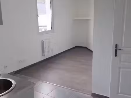 location appartement 1 pièce 30.88 m² à le havre (76600)  416 €
