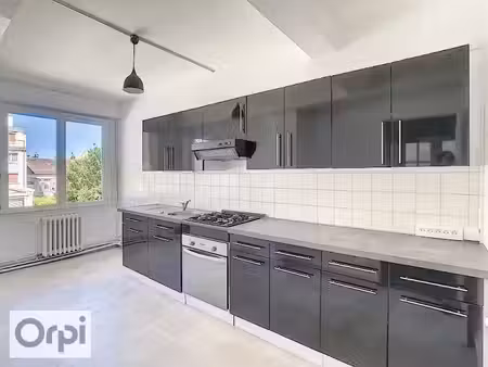 location appartement 4 pièces 86.31 m² à montluçon (03100)  590 €