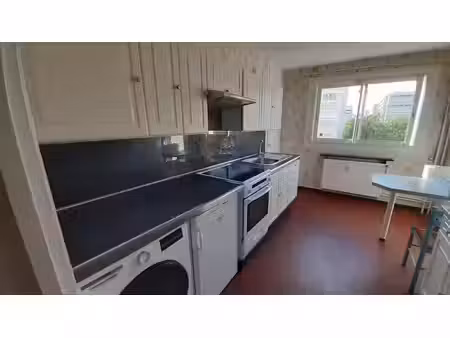 location meublée appartement 3 pièces 63 m² à caluire-et-cuire (69300)  1 015 €