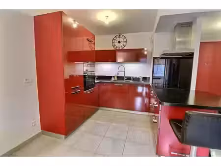 location meublée appartement 2 pièces 42.06 m² à chens-sur-léman (74140)  1 150 €