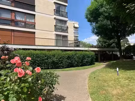 location appartement 2 pièces 58.41 m² à fontenay-le-fleury (78330)  1 015 €