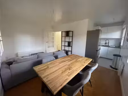 location meublée appartement 2 pièces 42.01 m² à le plessis-robinson (92350)  1 215 €