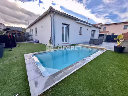 villa 3 faces plain pied proche de toutes les commodités