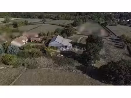 vente maison 4 pièces 70 m² à youx (63700)  35 000 €