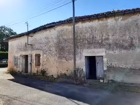 vente maison 1 pièce à agris (16110)  19 000 €