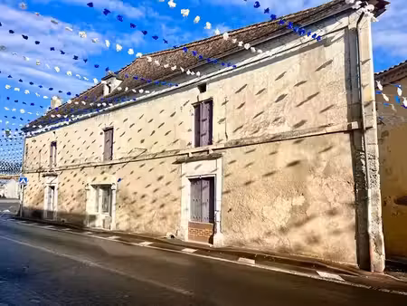 vente maison 4 pièces 104 m² à tocane-saint-apre (24350)  61 900 €