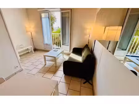 t2 / 35m² / limay (ligne j)