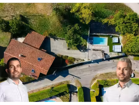 dpt (38) - a vendre - maison individuelle - 200m2 - bernin