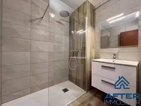 bel appartement renove en residence