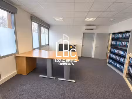 location bureaux carquefou 44470 82m²
