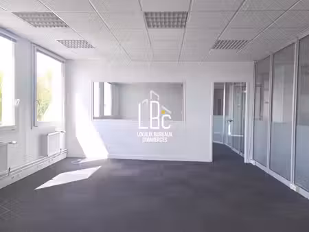 location bureaux 513m²
