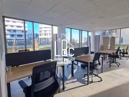 location bureaux 62m²