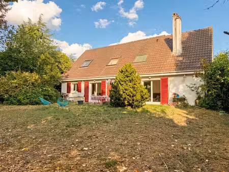 santeny maison charme 181 m2 terrain 951 m2 490 000