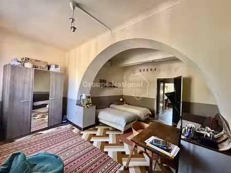 maison de ville 3 pièce de 83m2  à saint etienne du grès