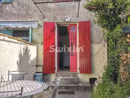 maison de village avec cour