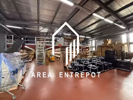 location entrepôt 1685m²