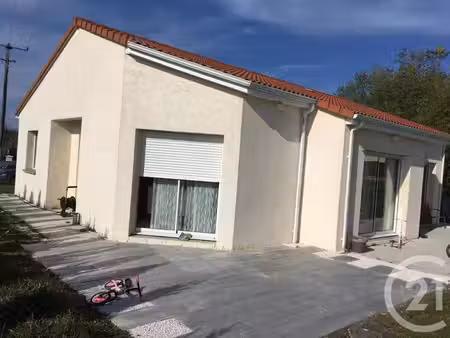 maison à louer - 4 pièces - 102 89 m2 - aigueperse - 63 - auvergne