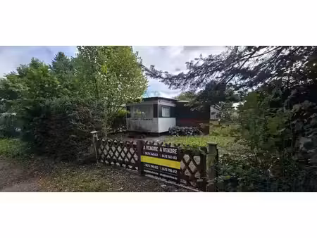 caravane résidentielle avec annexe et terrain