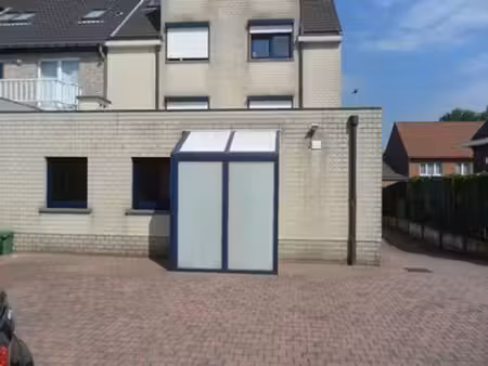 gezellig appartement met 1 slaapkamer en autostaanplaats.