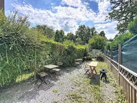 vert chasseur: superbe rdc commercial avec grand jardin sud