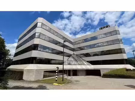 bureaux prêts à l'emploi à louer près de l'e19 à wilrijk