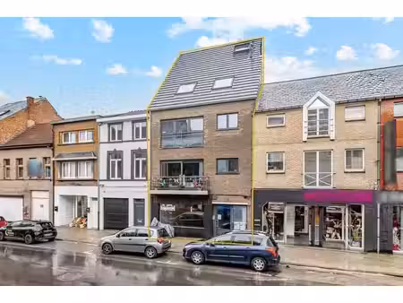 handelsruimte - 115 m² - in het centrum van aalst