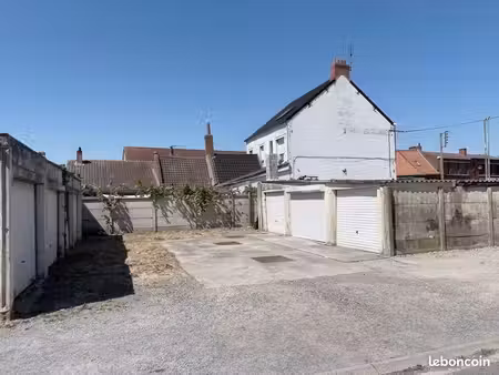 garages à louer – lallaing – 40 /mois