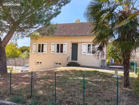 maison 3 pièces 80m²