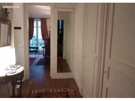 beau 2 pièces 40m² meublé proche champs elysées