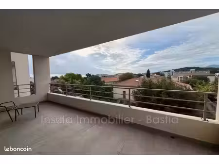 appartement 3 pièces 63 m²