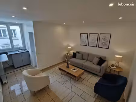 beau studio 19m² sur vincennes