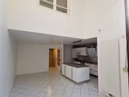 ? appartement t4 de 86.42 m² avec jardin privatif et garage- savigny le temple