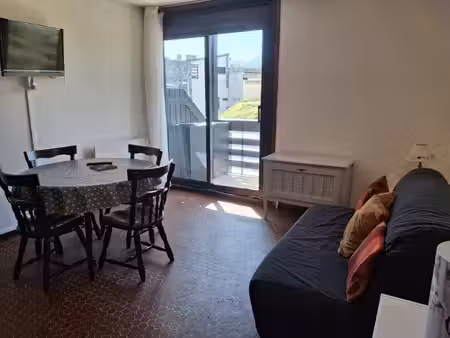 pla d' adet studio 4 couchages avec balcon