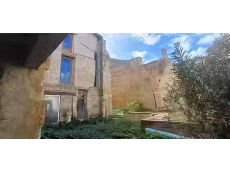 maison de maïtre