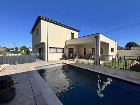 maison contemporaine 177.58 m2 5 chambres piscine ch