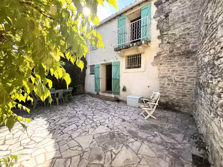maison en pierre