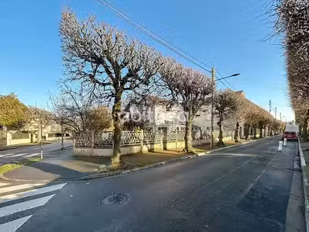 vente appartement 1 pièce 291 m² à vigneux-sur-seine (91270)  837 000 €
