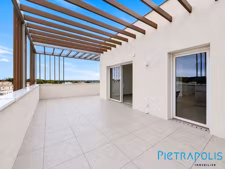 vias : appartement t3 de 73 m²  deux terrasses avec vue  doubl