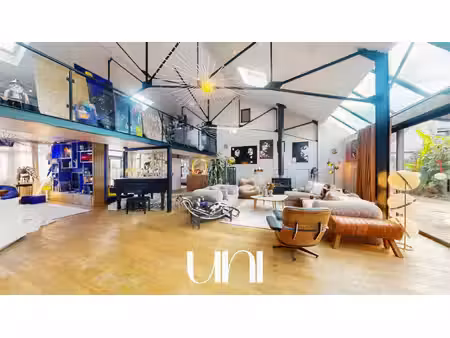 loft 7 pièces de 260m2 avec terrasse - fleury-sur-orne