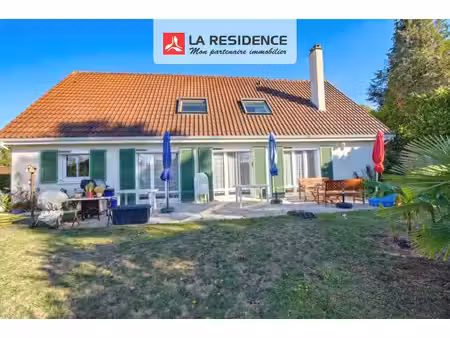 maison de 8 pièces