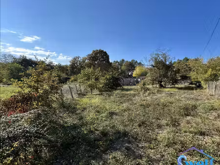 rarissime terrain constructible de 663m² proche soustons face ?