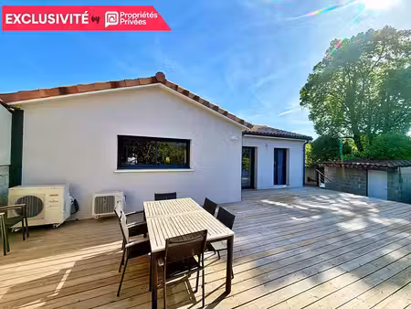 maison carbon blanc 6 pièce(s) 121 m2 garage et jardin