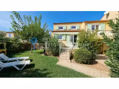 var (83) - à vendre - vidauban - villa triplex avec 3 chambr