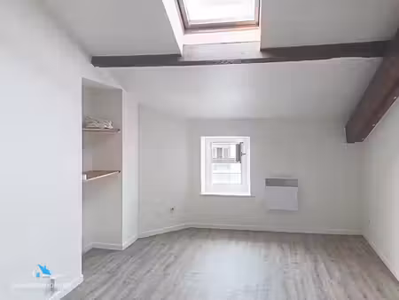 f2 - situé quartier montferrand - proche transports et commerces